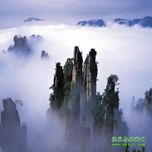 暑期夏令營(yíng)湘西精華旅游線路：長(zhǎng)沙、韶山、張家界、鳳凰純玩8日游